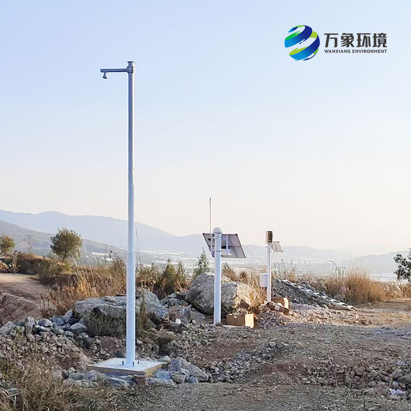 水文+GNSS位移監測站+雨量監測站