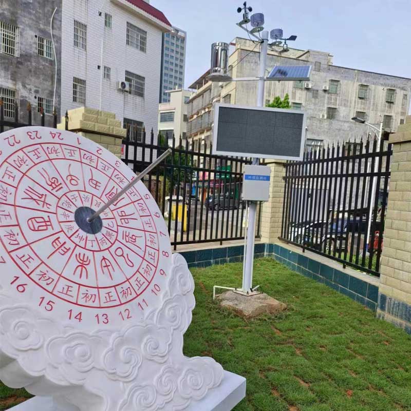 校園氣象檢測站：科學探索的微型生態場